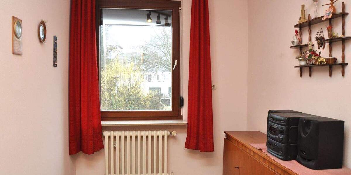 Reihenendhaus Duisburg Hochemmerich - 5 Zimmer, 87 m&sup2;, 249.000&euro; | Angebot:25390877