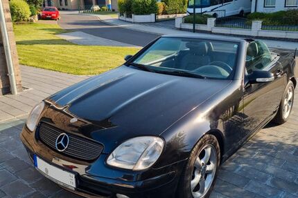 Mercedes-Benz SLK 200 155.794 km 4.500 € Krumstedt 25727