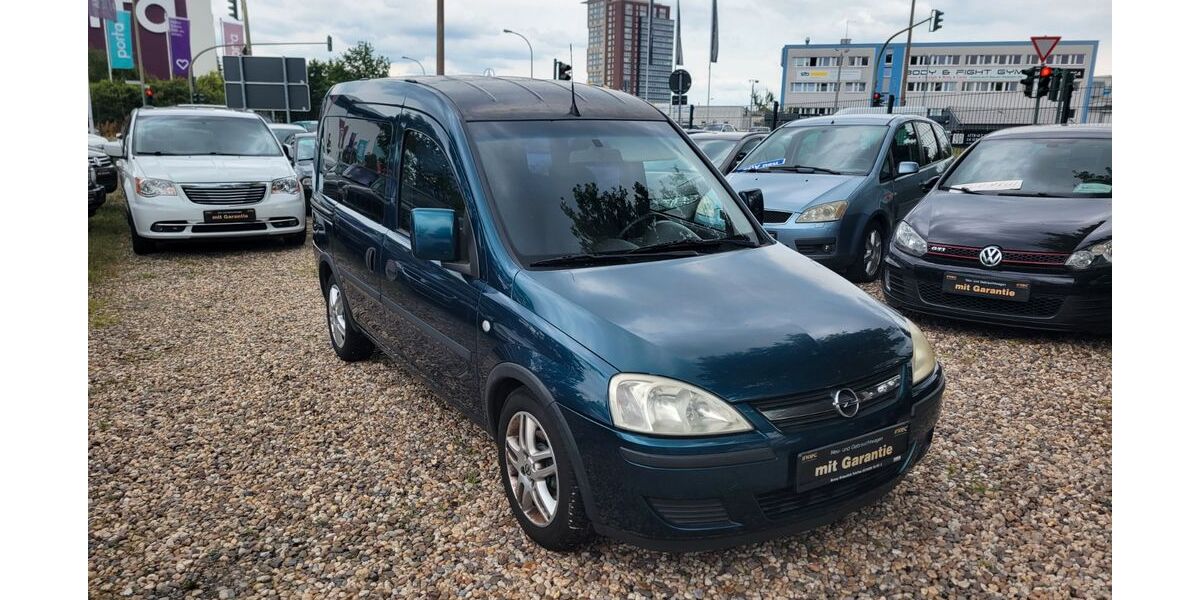 Opel Combo 294.282 km 2.500 &euro; Potsdam 14480