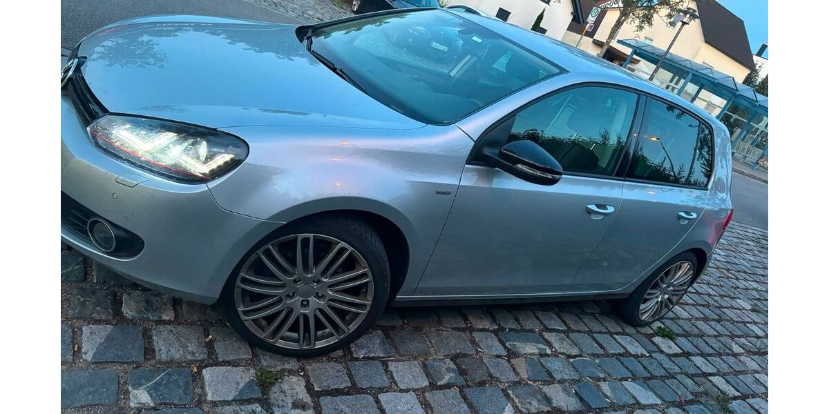 VW Golf 75.345 km 9.000 &euro; Ergoldsbach 84061