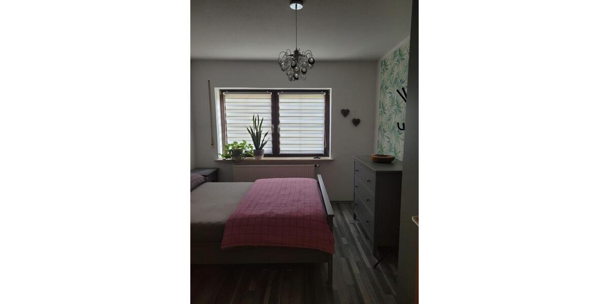Einfamilienhaus Schwarzatal - 7 Zimmer, 160 m&sup2;, 299.000&euro; | Angebot:26523250
