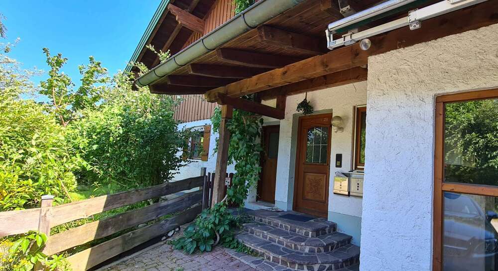 Haus zum Kaufen in Bernau 980.000 € 203 m²