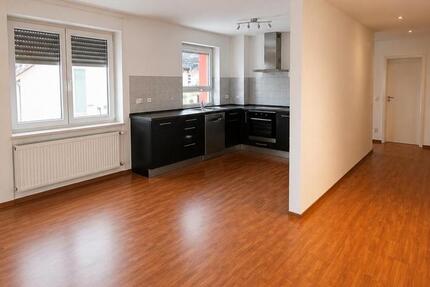 Wohnung Forst - 2 Zimmer, 65 m&sup2;, 750&euro; | Angebot:26681900