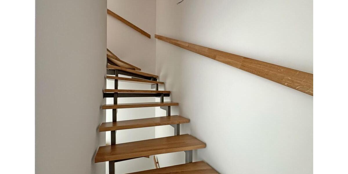 Reihenhaus Nürnberg Almoshof - 4 Zimmer, 105 m&sup2;, 1.890&euro; | Angebot:26313322