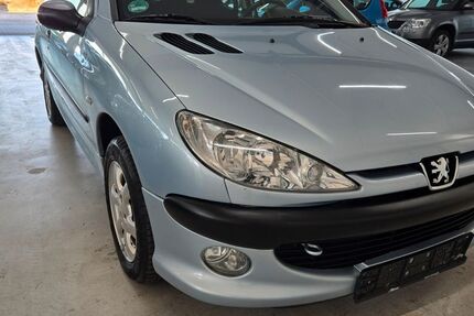 Peugeot 206 76.599 km 2.799 &euro; Rheinberg 47495
