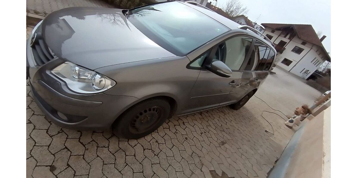 VW Touran 242.580 km 2.200 &euro; Obing 83119