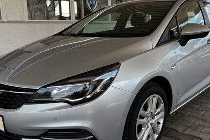 Opel Astra 95.953 km 10.890 &euro; Troisdorf (bei Köln) 53842