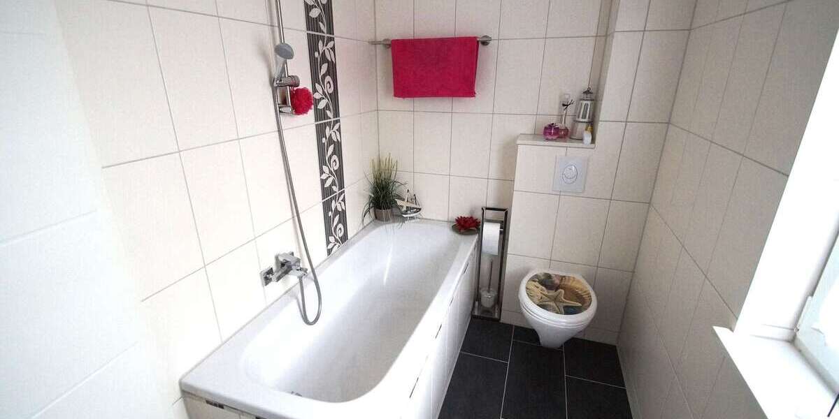 Wohntraum am Wasser! EFH mit eigenem Bootsanlegesteg direkt an der Havel! 3 zimmer