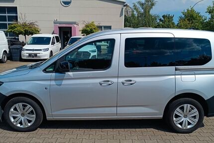 VW Caddy 88.900 km 18.900 &euro; Siegenburg 93354