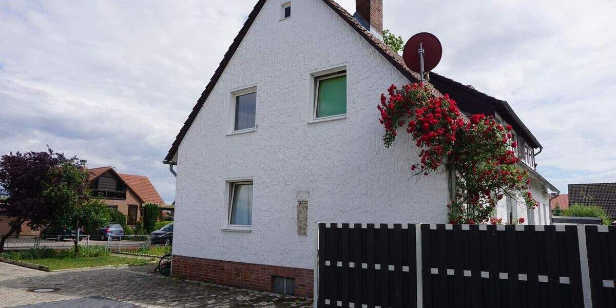 Doppelhaushälfte Wolfsburg Ehmen - 5 Zimmer, 124 m&sup2;, 270.000&euro; | Angebot:23734488