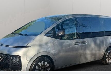 Hyundai STARIA 39.500 km 37.990 &euro; Dinslaken 46535