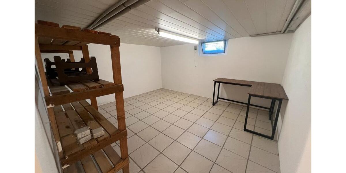 Etagenwohnung Andernach - 3 Zimmer, 100 m&sup2;, 1.400&euro; | Angebot:26328783