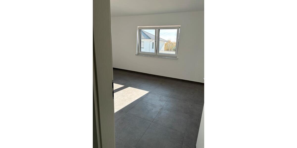 Etagenwohnung Ulm Donautal - 5 Zimmer, 155 m&sup2;, 1.900&euro; | Angebot:25397864