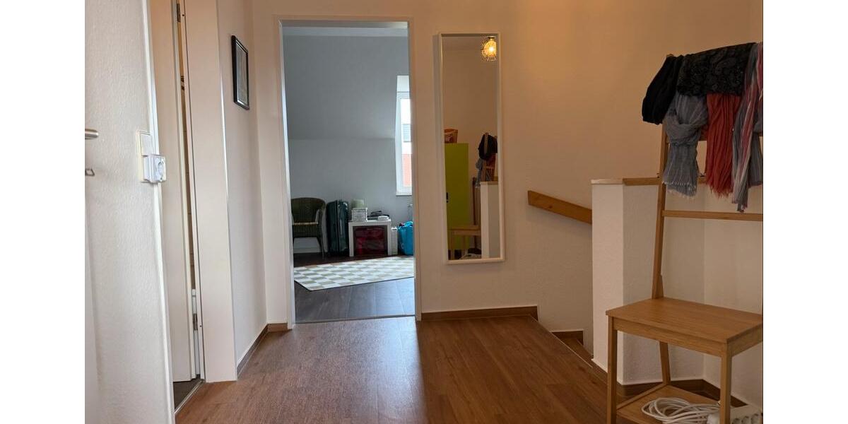 Etagenwohnung Wedel - 3 Zimmer, 109 m&sup2;, 1.173&euro; | Angebot:26346976