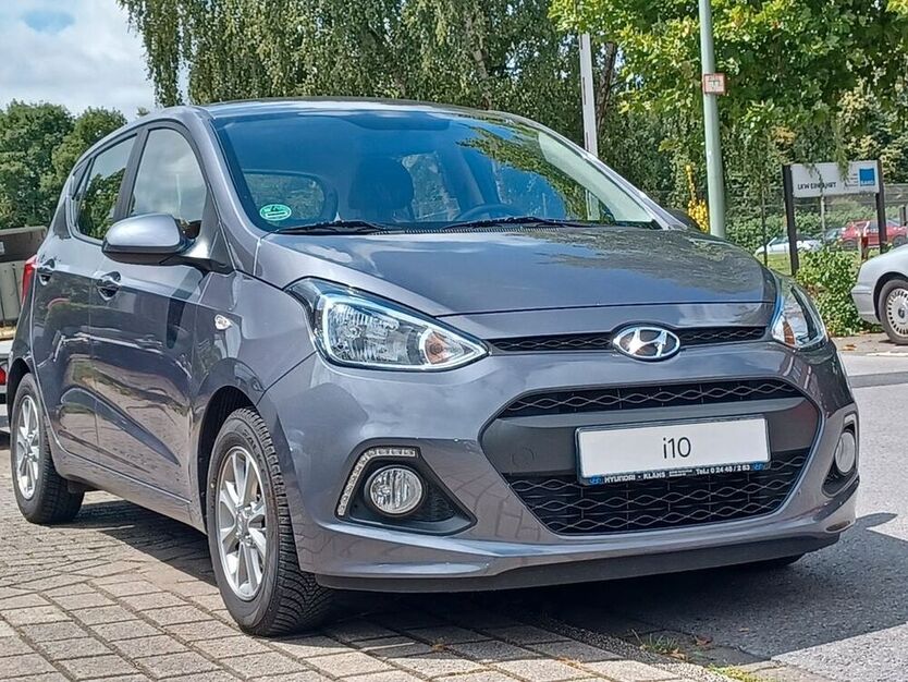 i10