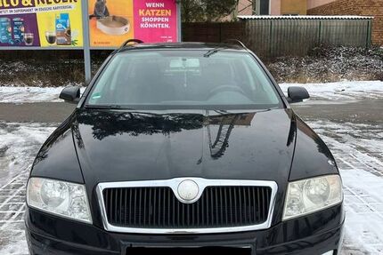 Skoda Octavia 189.000 km 1.699 &euro; Senftenberg 01968