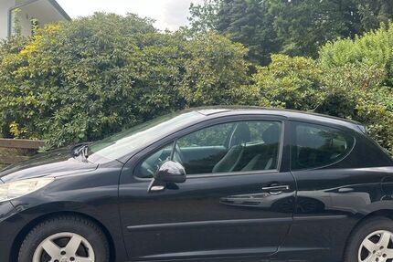 Peugeot 207 152.500 km 1.790 &euro; Kreuztal 57223