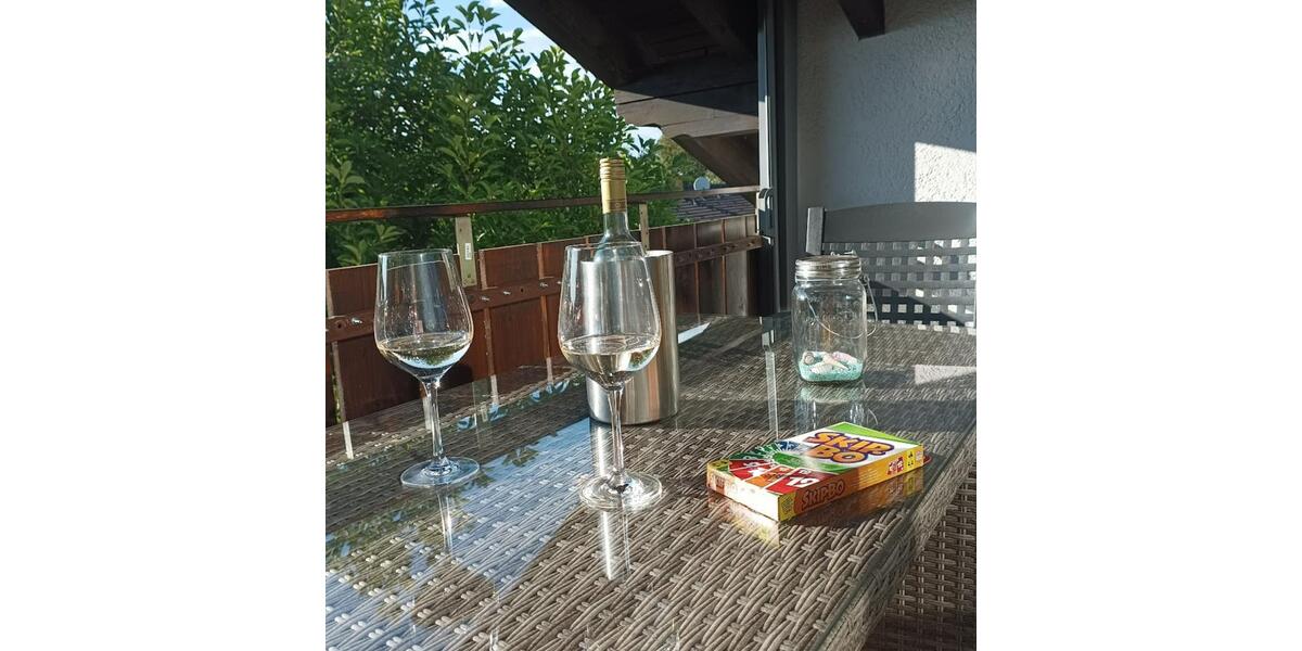 Dachgeschoßwohnung Mühlacker - 3 Zimmer, 55 m&sup2;, 1.200&euro; | Angebot:25948414