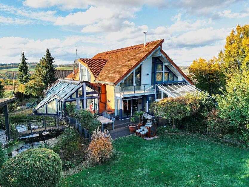 Haus zum Kaufen in Solms 980.000 € 301.24 m²