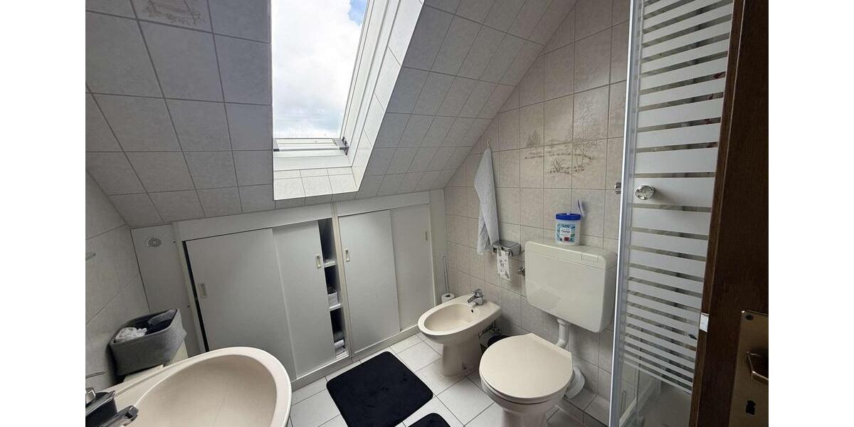 Dachgeschoßwohnung Neunkirchen-Seelscheid Seelscheid - 3 Zimmer, 86 m&sup2;, 770&euro; | Angebot:26007305