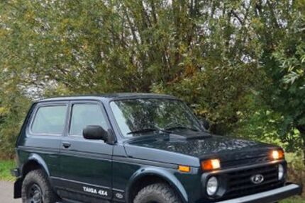 Lada Niva 35.000 km 12.499 € Thedinghausen 27321