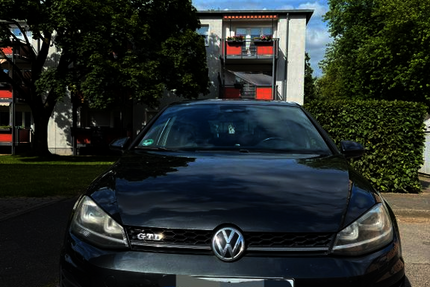 VW Golf 285.000 km 9.700 &euro; Düsseldorf 40229
