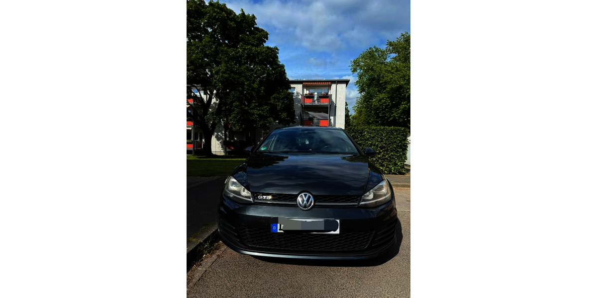 VW Golf 285.000 km 9.700 &euro; Düsseldorf 40229