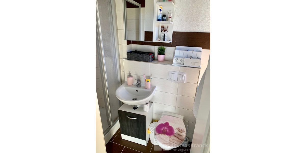 Feldstadt: Helle 2-Zimmer-Wohnung Balkon, Einbauküche & Tageslichtbad – nur 6 Wohnungen! - Etagenwohnung Schwerin Feldstadt | Angebot:26866728