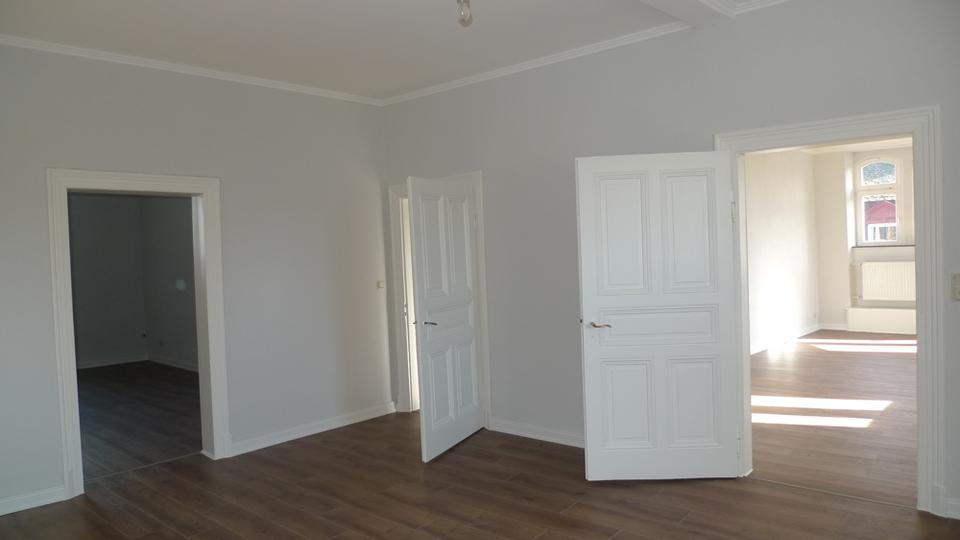 Etagenwohnung Trier - 4 Zimmer, 159 m&sup2;, 1.300&euro; | Angebot:25856356