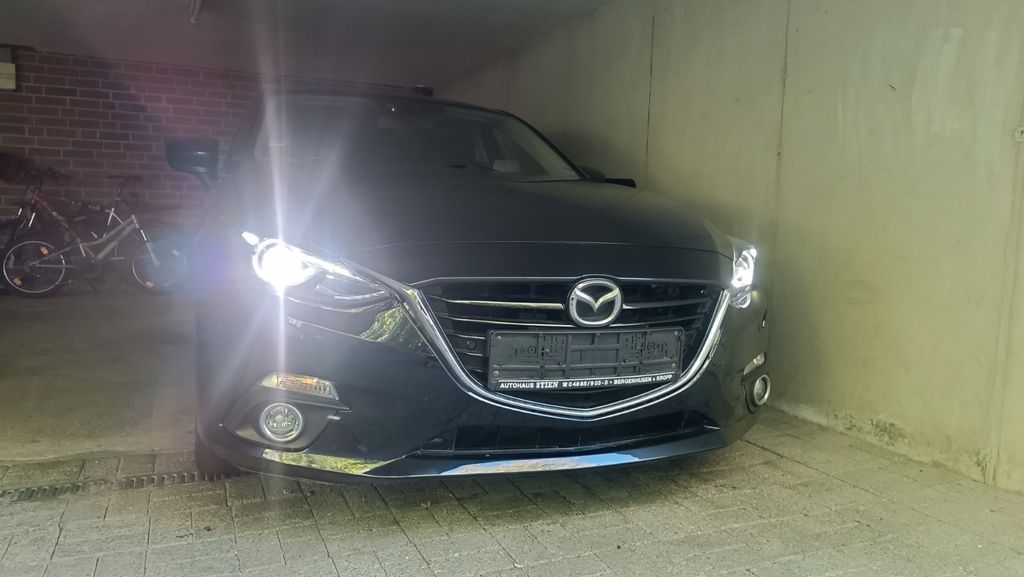 Mazda 3 56.328 km 12.400 &euro; Paderborn 33100