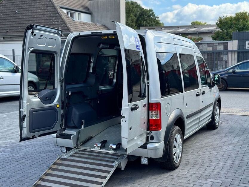 Tourneo Connect