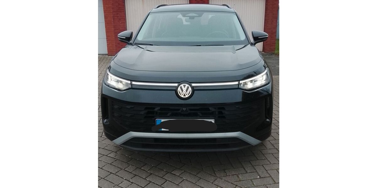 VW Tayron 22.000 km 31.499 &euro; Bergisch Gladbach 51469