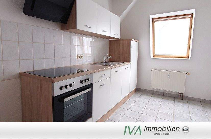 Etagenwohnung Riesa Innenstadt - 3 Zimmer, 76 m&sup2;, 455&euro; | Angebot:24973905