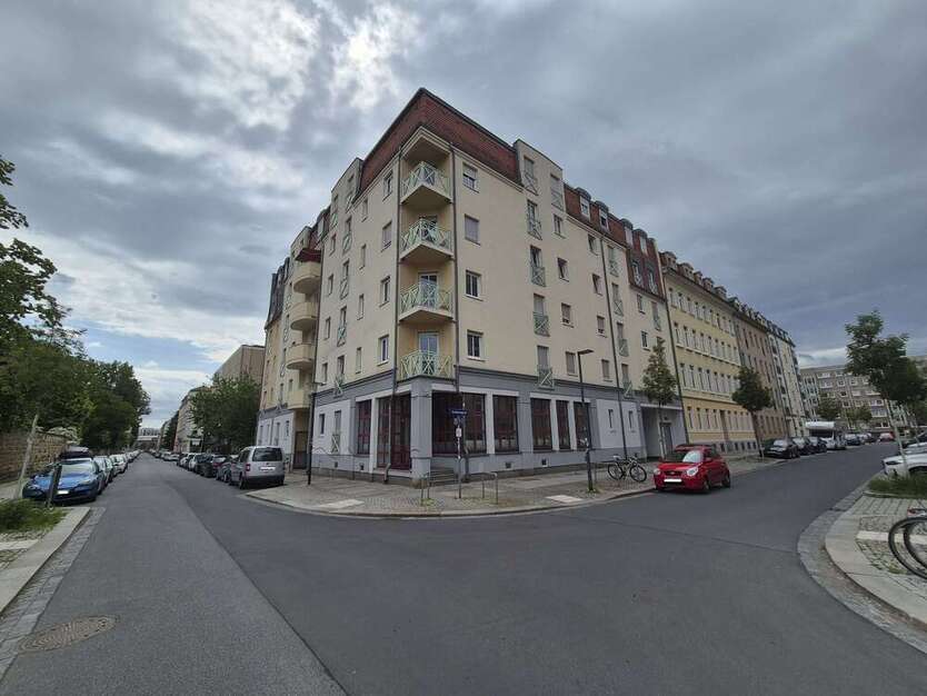Büro in Dresden 850 € 94 m²