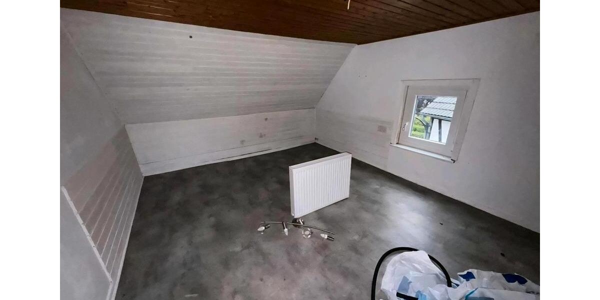 Einfamilienhaus Lennestadt - 10 Zimmer, 245 m&sup2;, 55.000&euro; | Angebot:26251698
