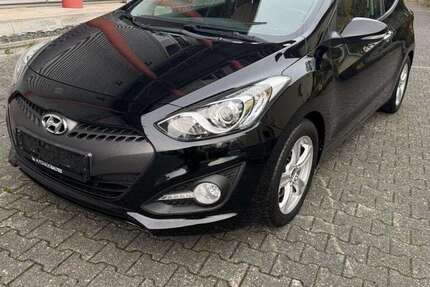 Hyundai i30 107.000 km 8.499 € Paderborn 33100