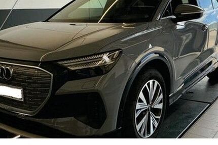 Audi Q4 e-tron 25.290 km 29.979 &euro; Oldenburg 26135