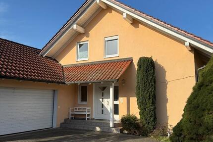 Haus Straubing - 5 Zimmer, 160 m&sup2;, 1.450&euro; | Angebot:25431384
