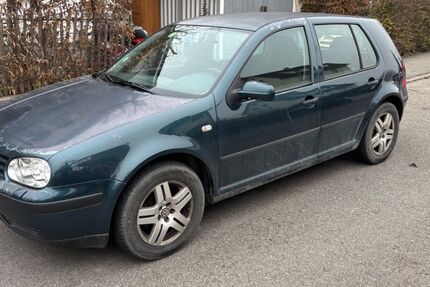 VW Golf 265.000 km 560 &euro; Pfedelbach 74629
