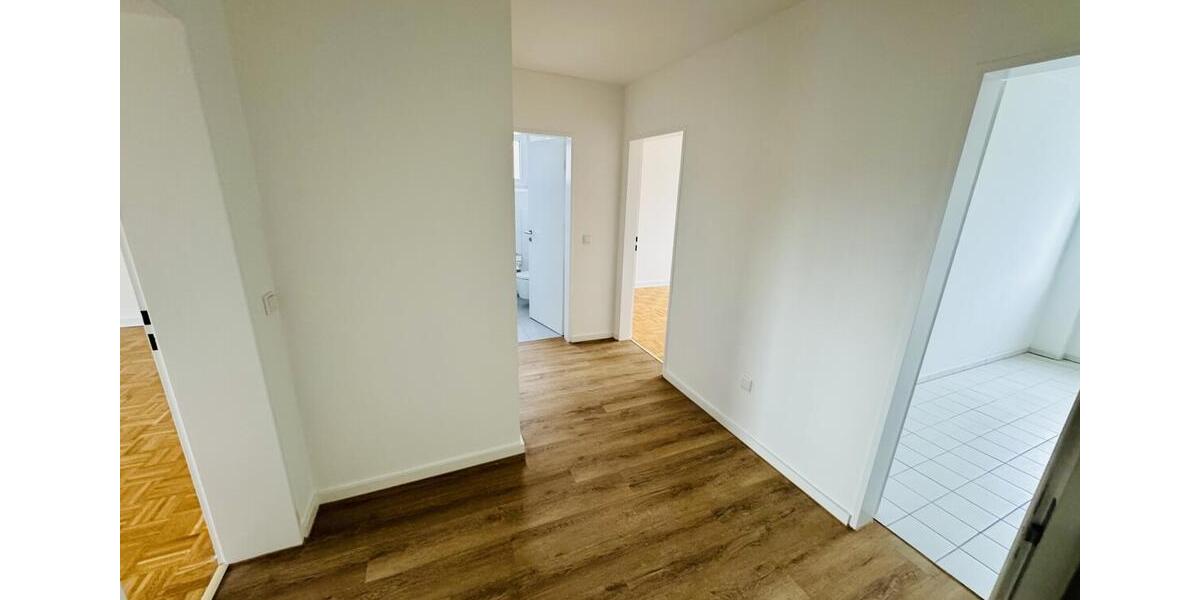 Etagenwohnung Bad Sassendorf - 2 Zimmer, 66 m&sup2;, 600&euro; | Angebot:24439028