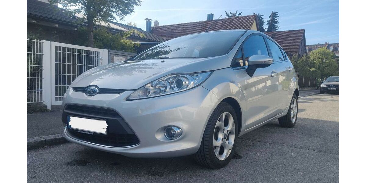 Ford Fiesta 87.000 km 6.100 &euro; München 80937