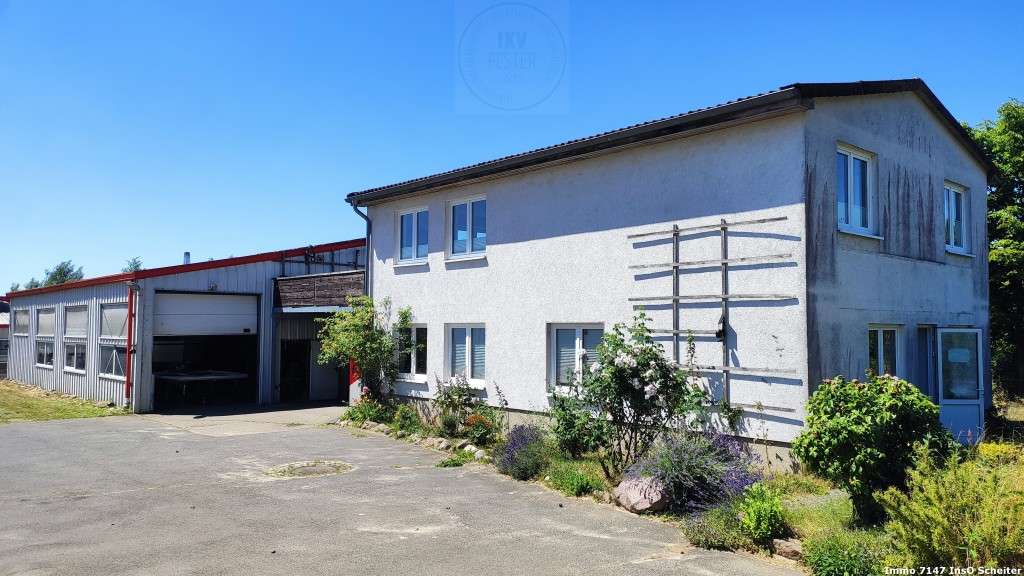 Halle in Rechlin 250.000 € 200 m² zimmer