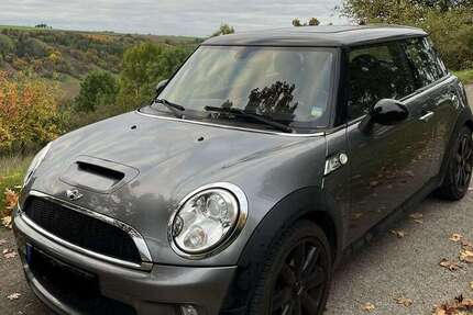 Mini Cooper S 82.000 km 11.900 € Niederstetten 97996
