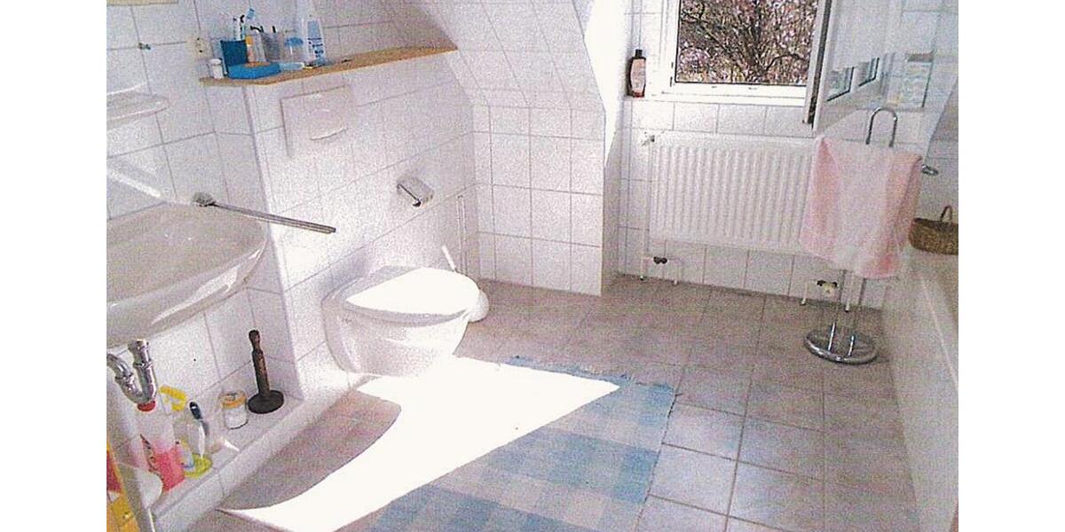 Einfamilienhaus Neuberend - 6 Zimmer, 144 m&sup2;, 350.000&euro; | Angebot:27070509