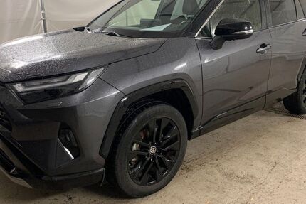 Toyota RAV 4 39.892 km 37.450 € Steinbach-Hallenberg OT Herges-Hallenberg 98587
