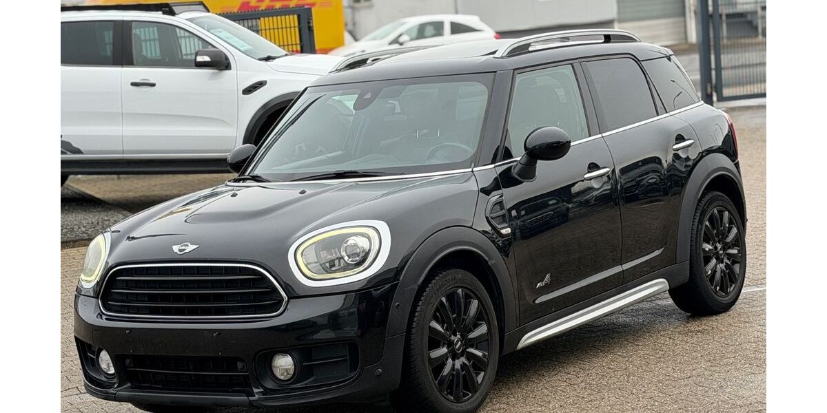 Mini Countryman D (Cooper) 294.228 km 7.799 &euro; Hückelhoven 41836