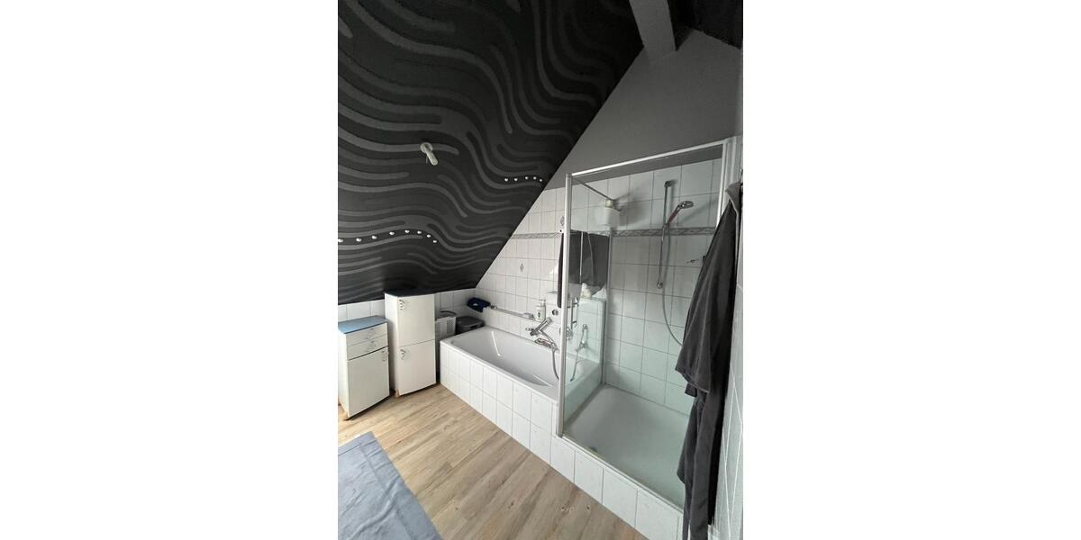 Maisonettenwohnung Weingarten - 3.5 Zimmer, 83 m&sup2;, 349.000&euro; | Angebot:27085445