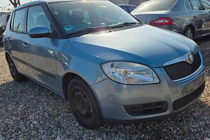 Skoda Fabia 300.000 km 790 &euro; Koblenz 56070