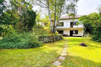 Haus zum Kaufen in Maintal Hochstadt 779.000 € 220.66 m² 6 zimmer