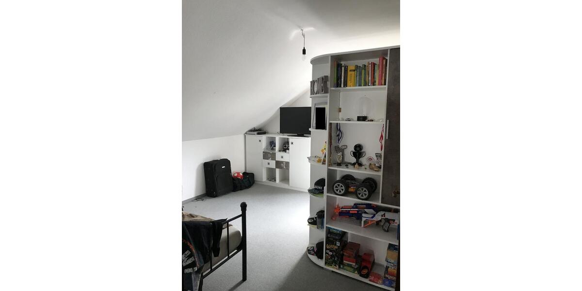 Dachgeschoßwohnung Rimpar - 3 Zimmer, 80 m&sup2;, 720&euro; | Angebot:25086684